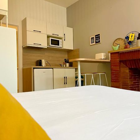 Suite Clovis - 1 Reims Dış mekan fotoğraf